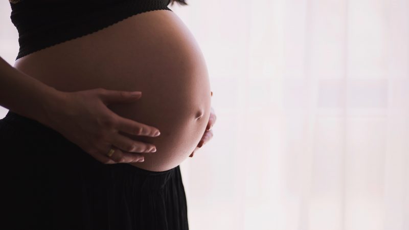 Odottavan äidin elintavat heijastuvat 2-vuotiaan kehitykseen – “Havaintomme on ainutlaatuinen”