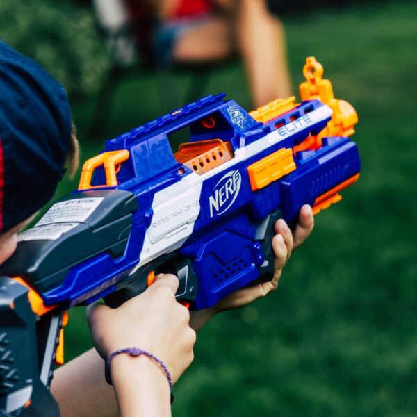 blue and yellow nerf gun